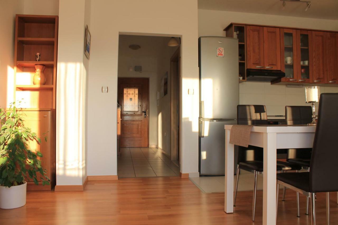 Ferienwohnung Apartman Nives Trogir Exterior foto